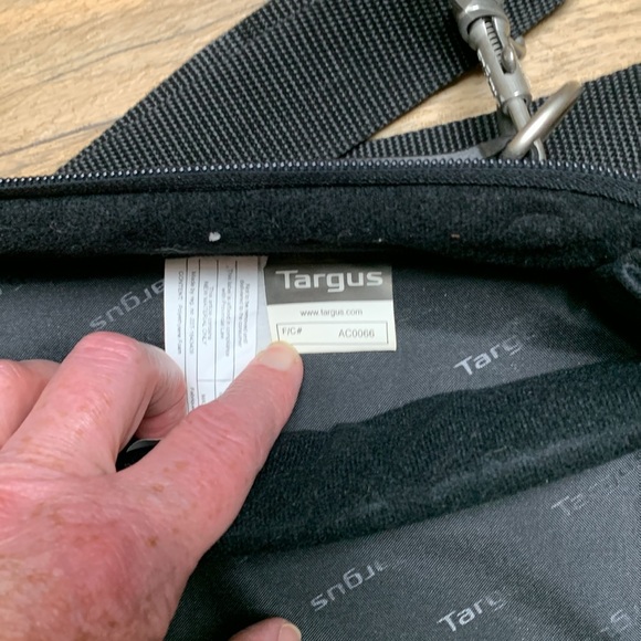 Tarsus Briefcase - Picture 6 of 12